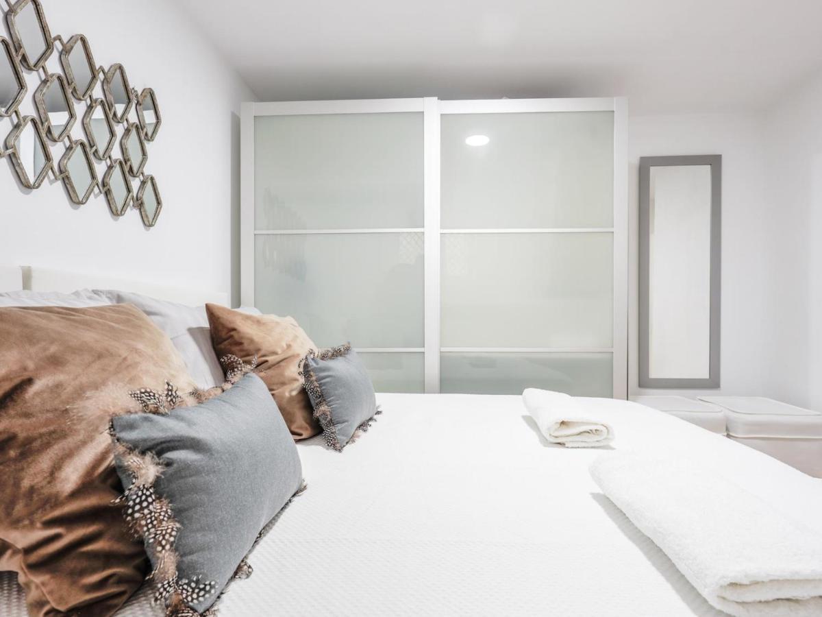 Bonito Apt En Cadiz Centro Renovado Eksteriør billede